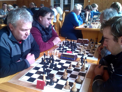 Jiří Marek (vlevo) duel s Milošem Ševčíkem prohrál